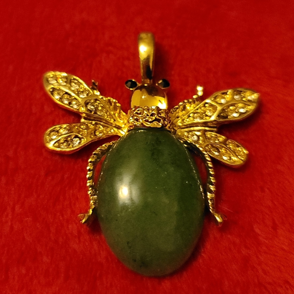 Bug necklace charm emerald & gold